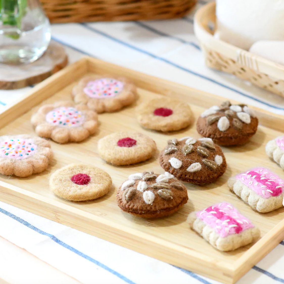 Felt 100s and 1000s Biscuit