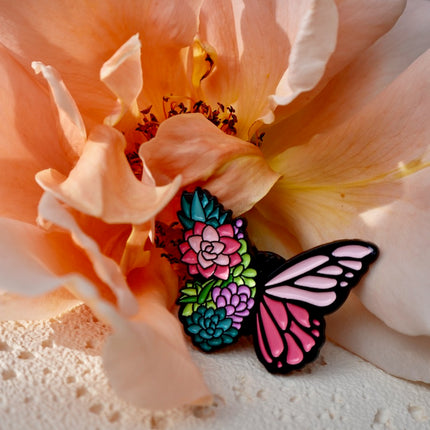 'Floral Butterfly' Pin