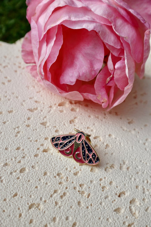 'Pretty Moth' Pin