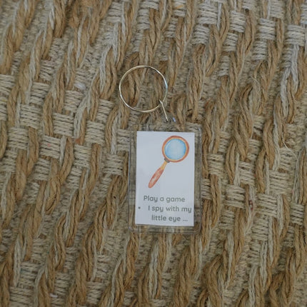 'Play a game- I spy with my little eye...' Keyring