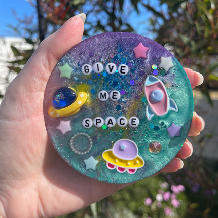 'Give me space' Shimmer Glimmer