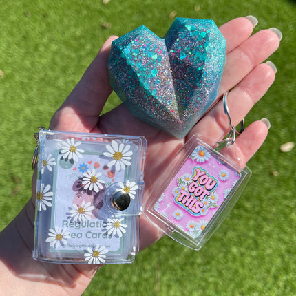 Gift Pack: Heart and Daisies Shimmer Glimmer