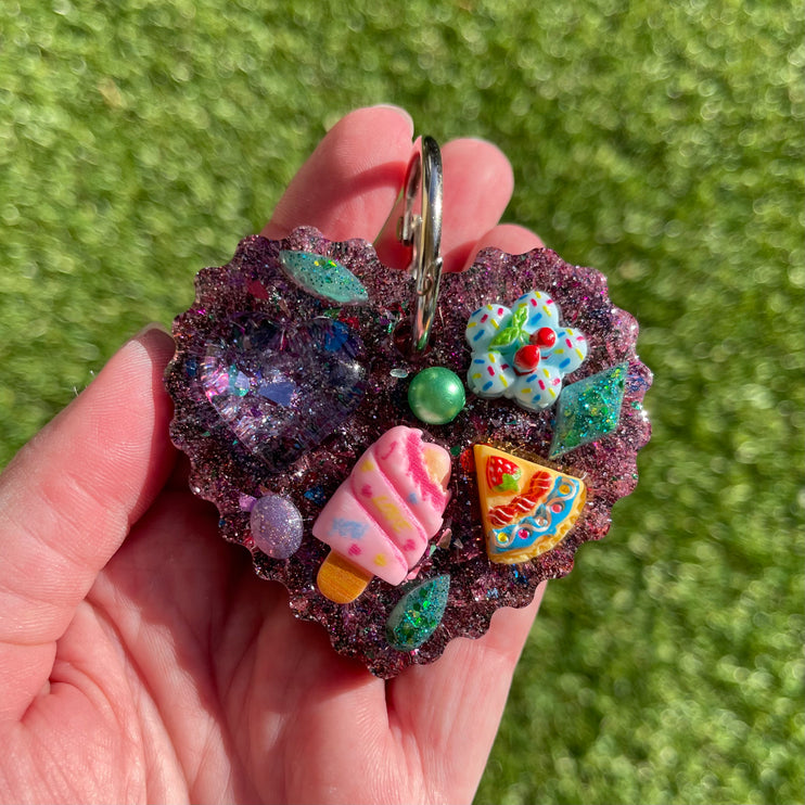 Sweet Treats Heart Shimmer Glimmer- Hinged Ring