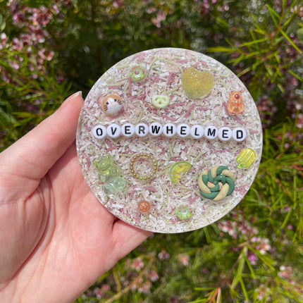 'Overwhelmed' Shimmer Glimmer