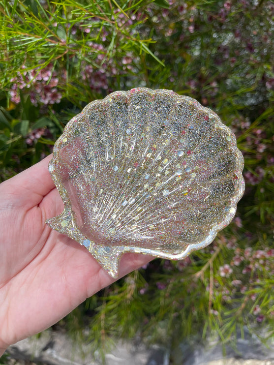 Shell Resin Dish