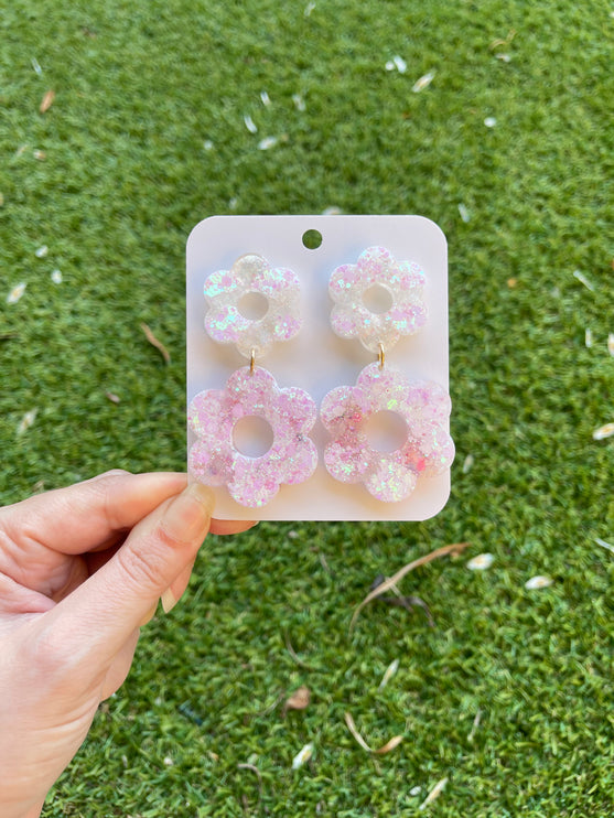 Daisy Glitter Earrings- White and pink