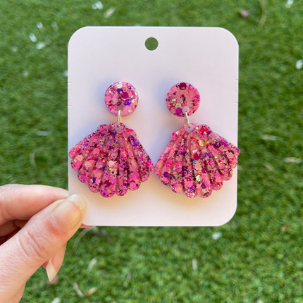 Clam Shell Glitter Earrings- Bubblegum