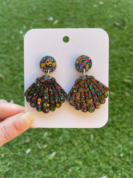 Clam Shell Glitter Earrings- Midnight Fireworks