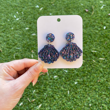 Clam Shell Glitter Earrings- Blue and Pink