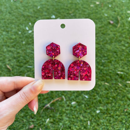Hexagon Arch Glitter Earrings- Fuschia