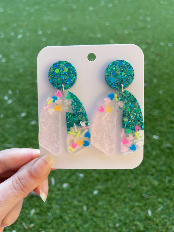 Curve Glitter Earrings- Emerald and Confetti Hearts