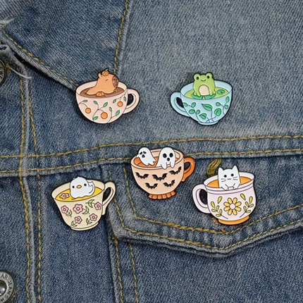 'Animal Coffee Cup' Pin