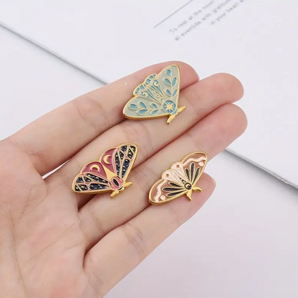 'Pretty Moth' Pin