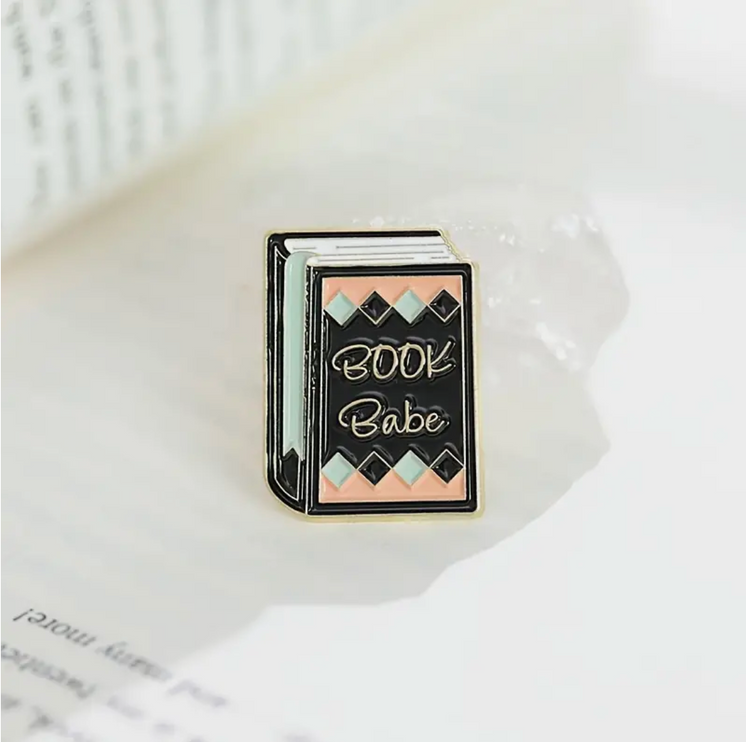 'Book Babe' Pin