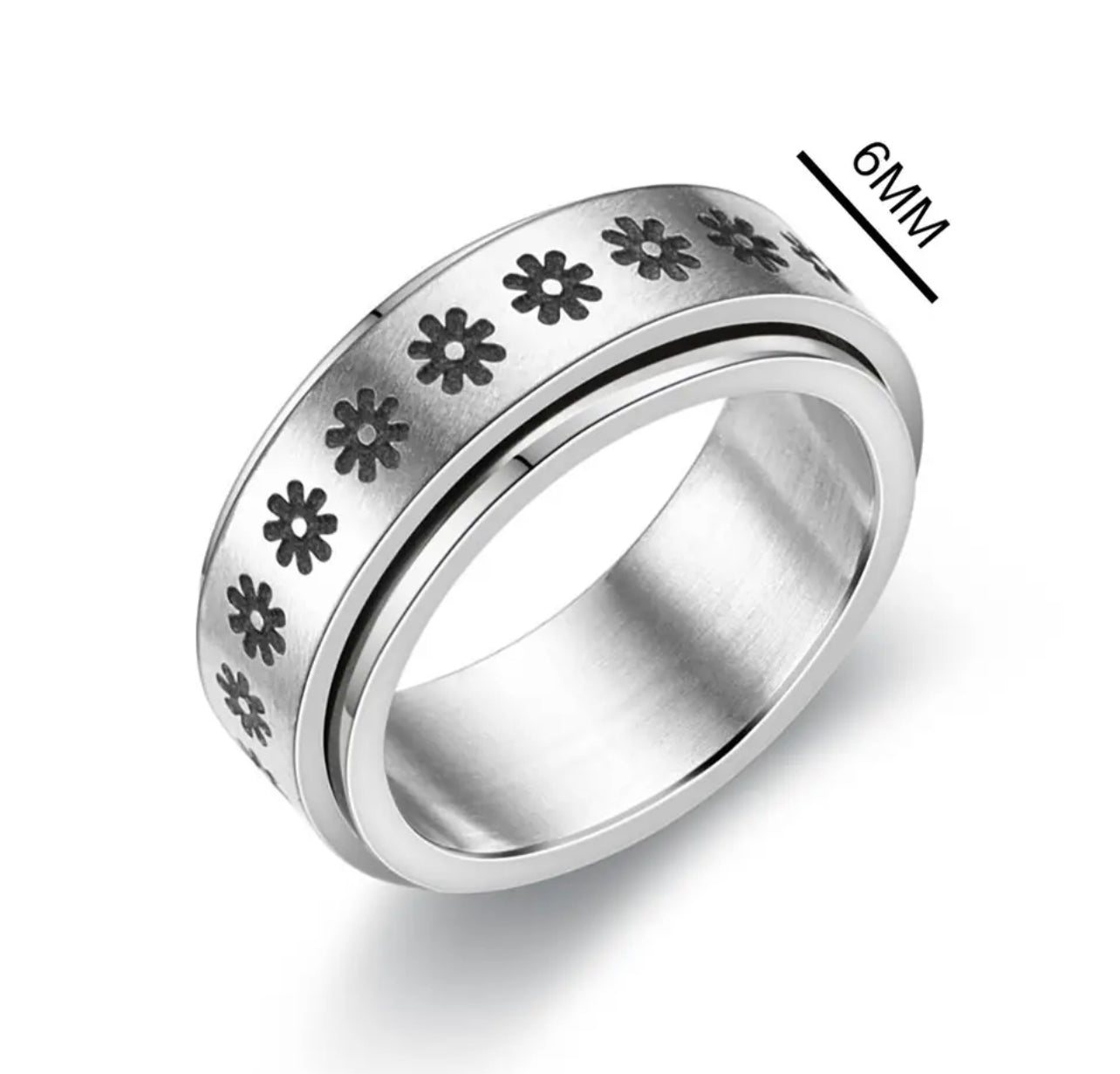 Daisies Spinner Fidget Band Ring in Stainless Steel