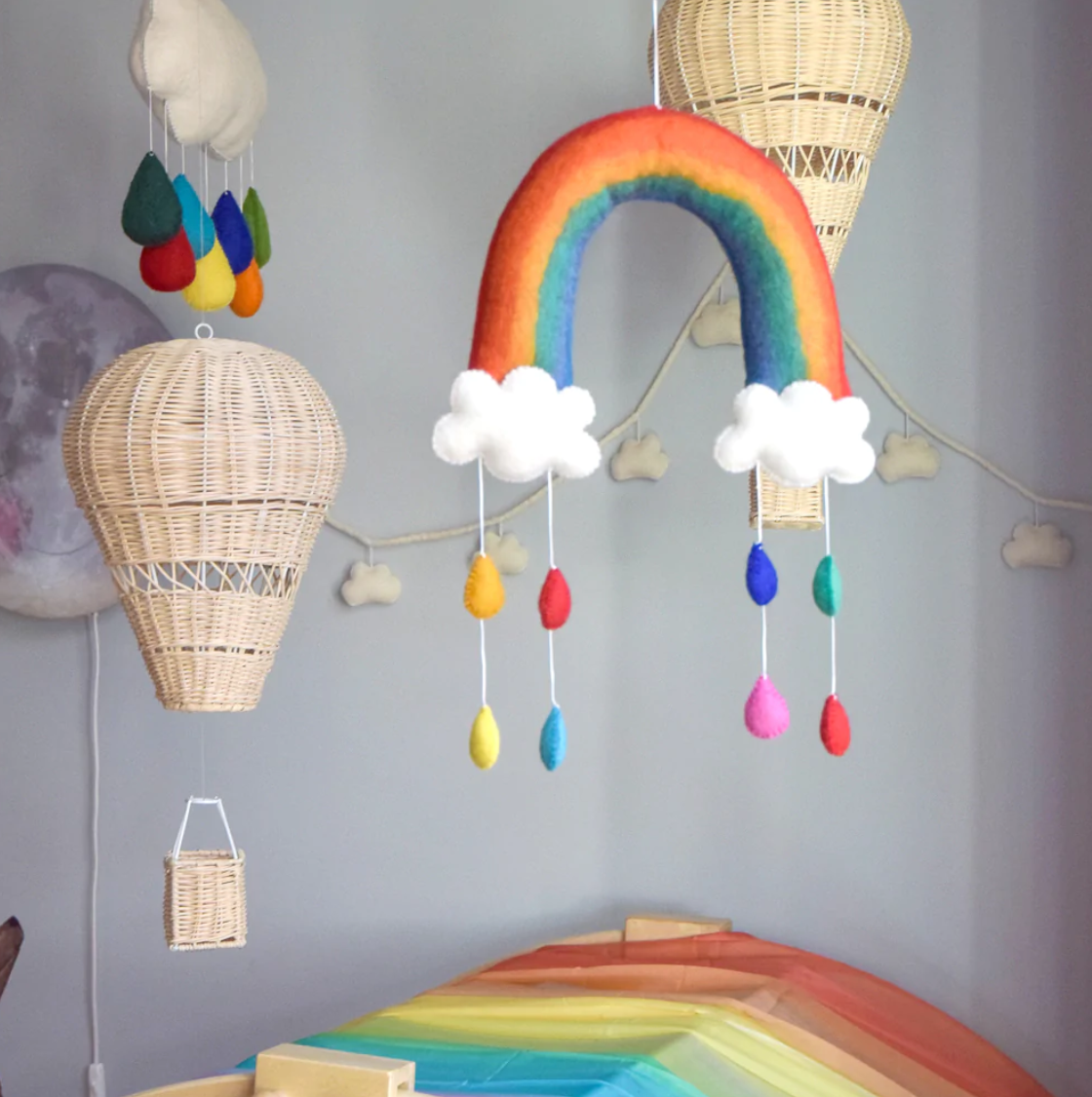 Nursery Mobile - Rainbow with Raindrops